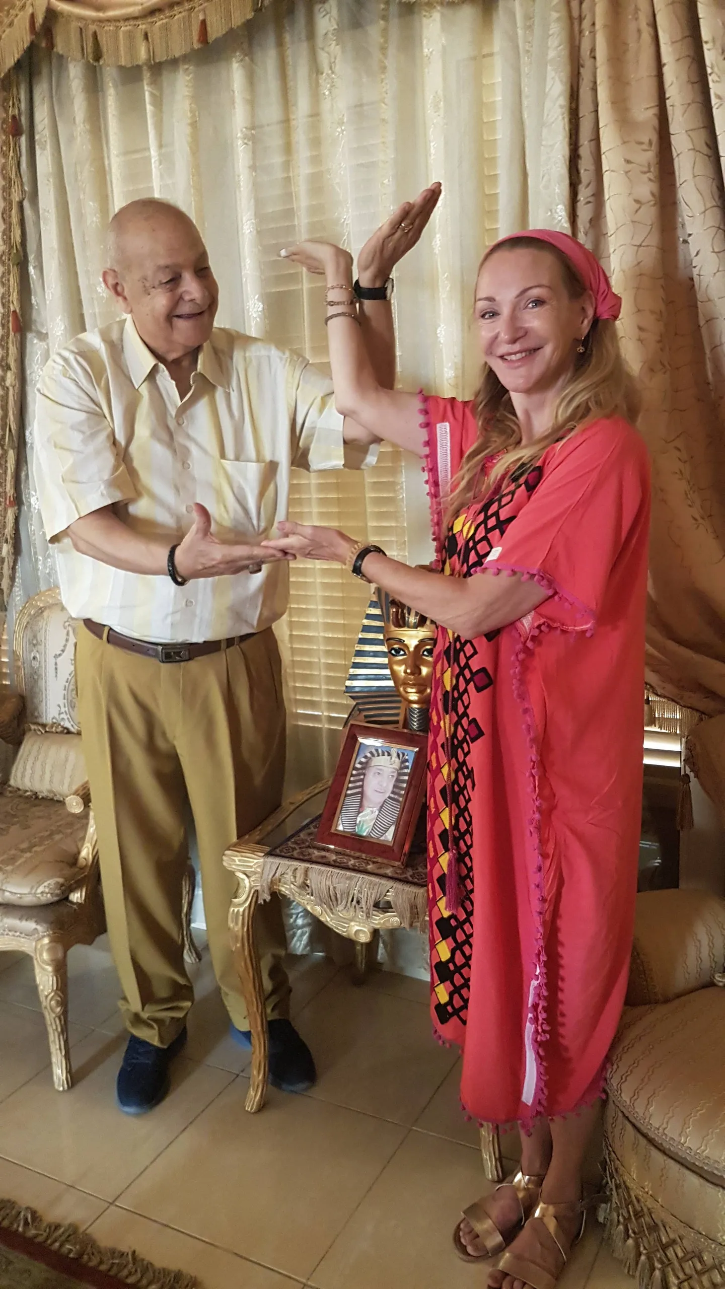 thuis bij hassan buikdansschool bellydance lelystad