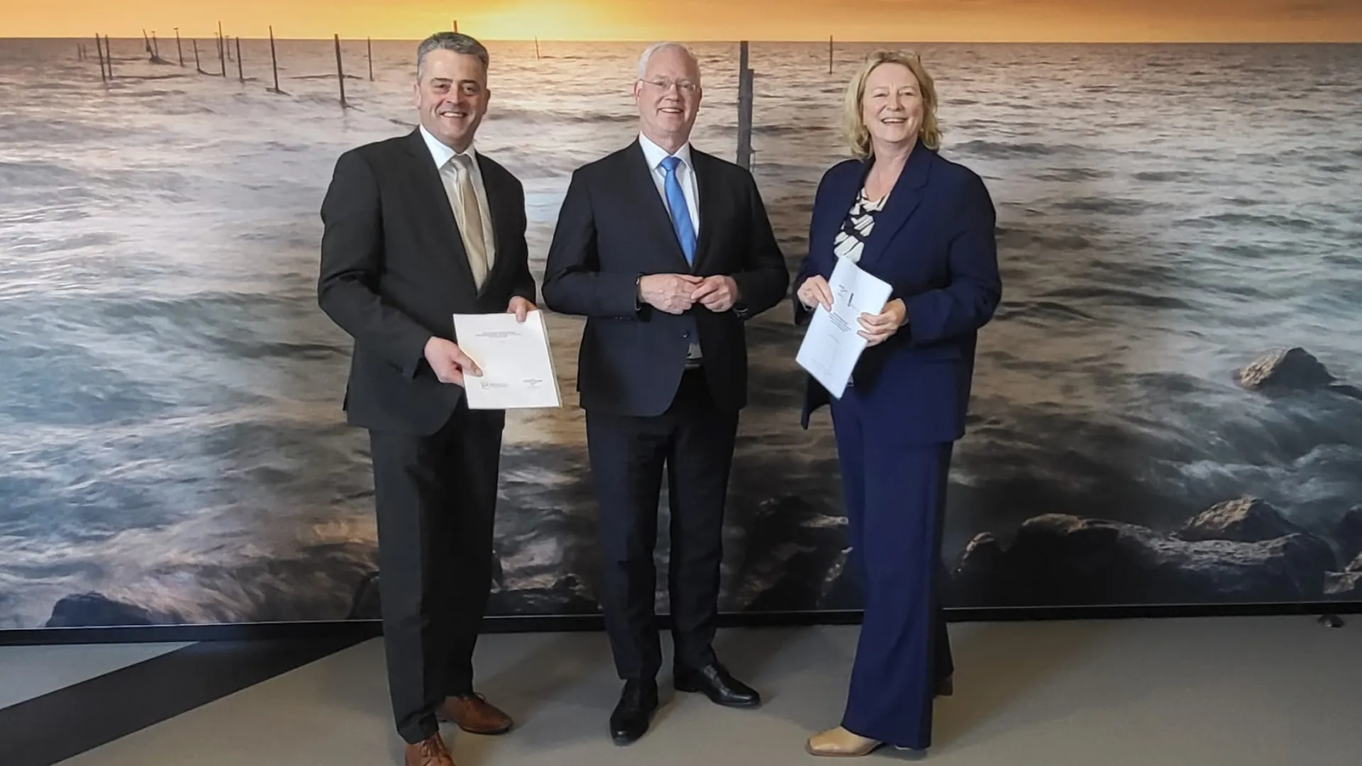 ijsselmeerdijk project prov flevoland