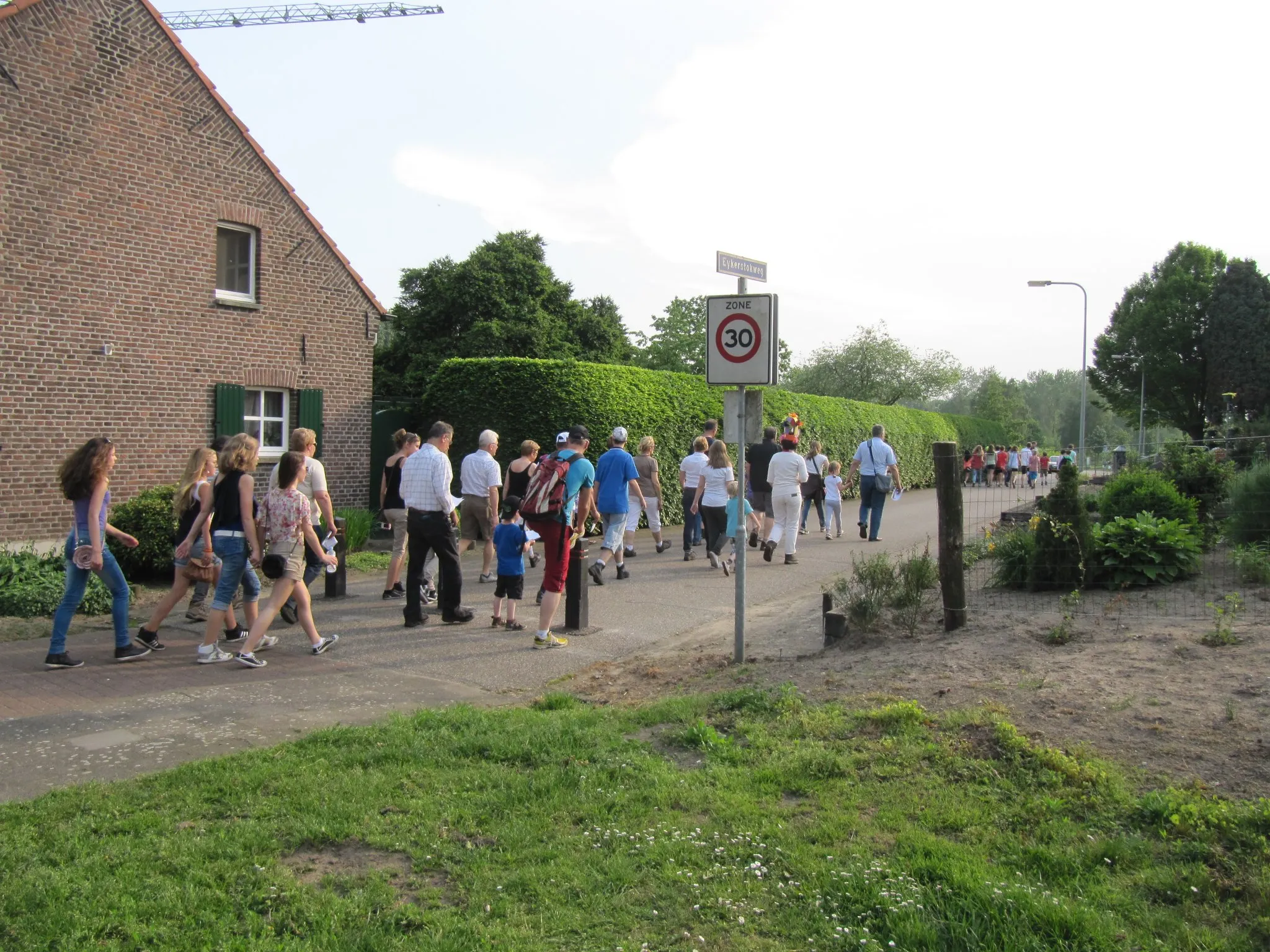 134376 102692369922786 1751523961 o