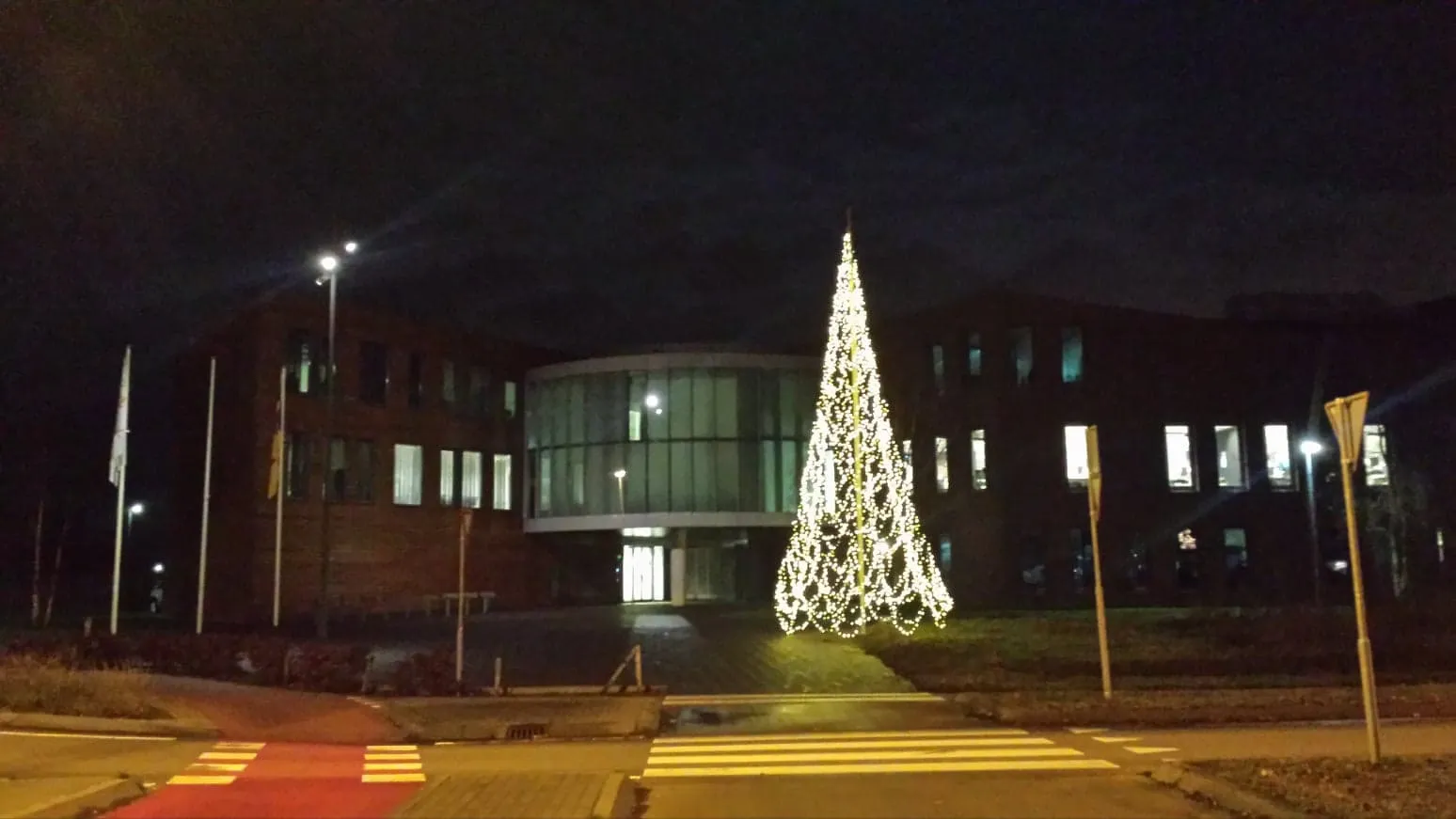 48396678 362645811193088 3715685055125782528 n