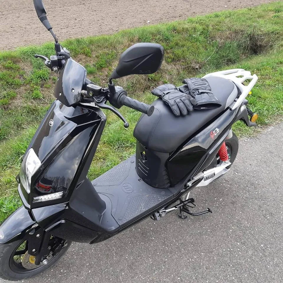 57161035 1075010802706390 1092561030661275648 n