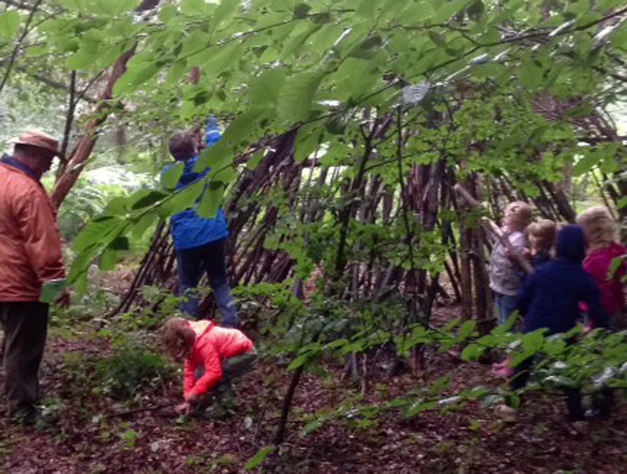 alle kinderen naar buiten 1