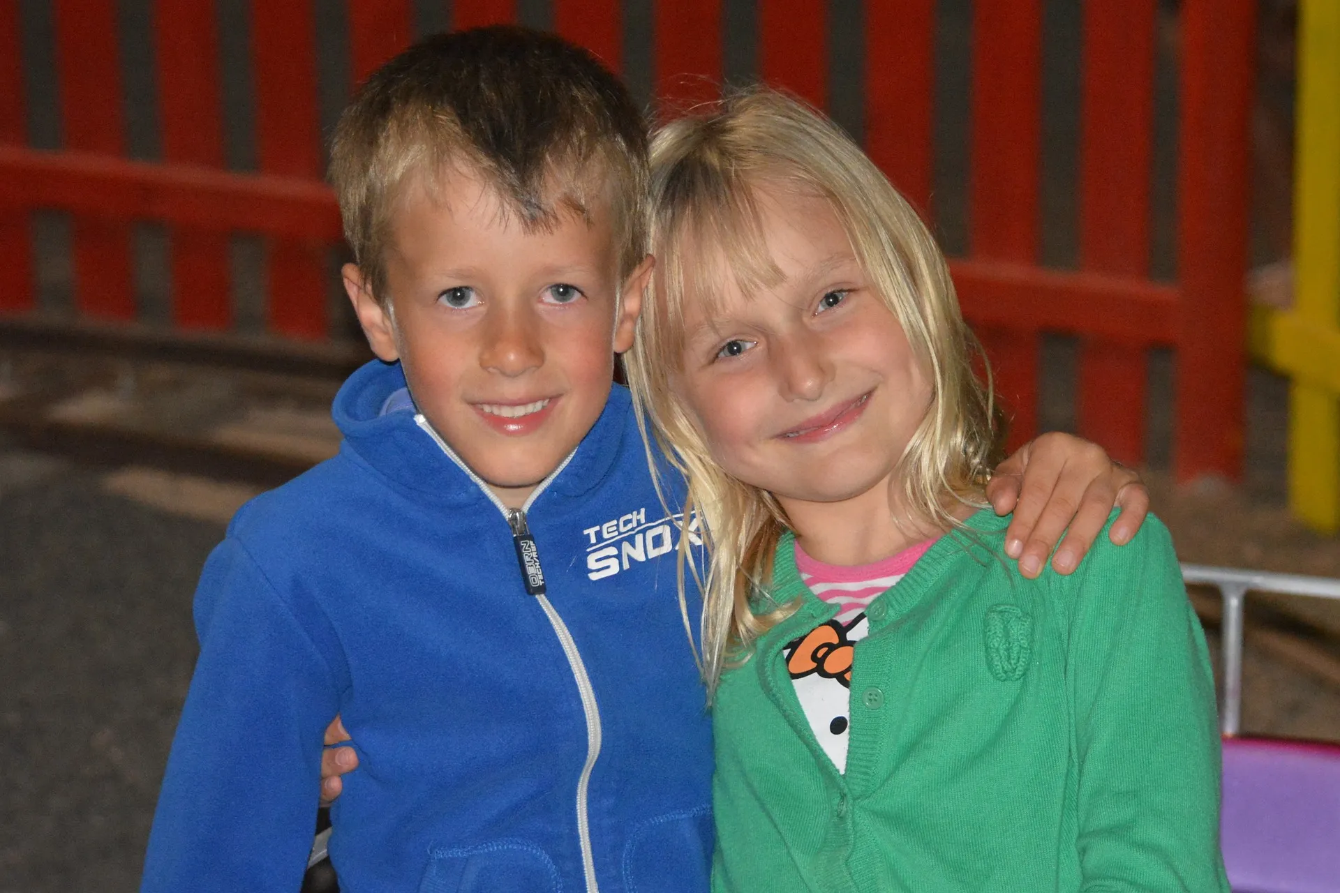 children 909327 1920