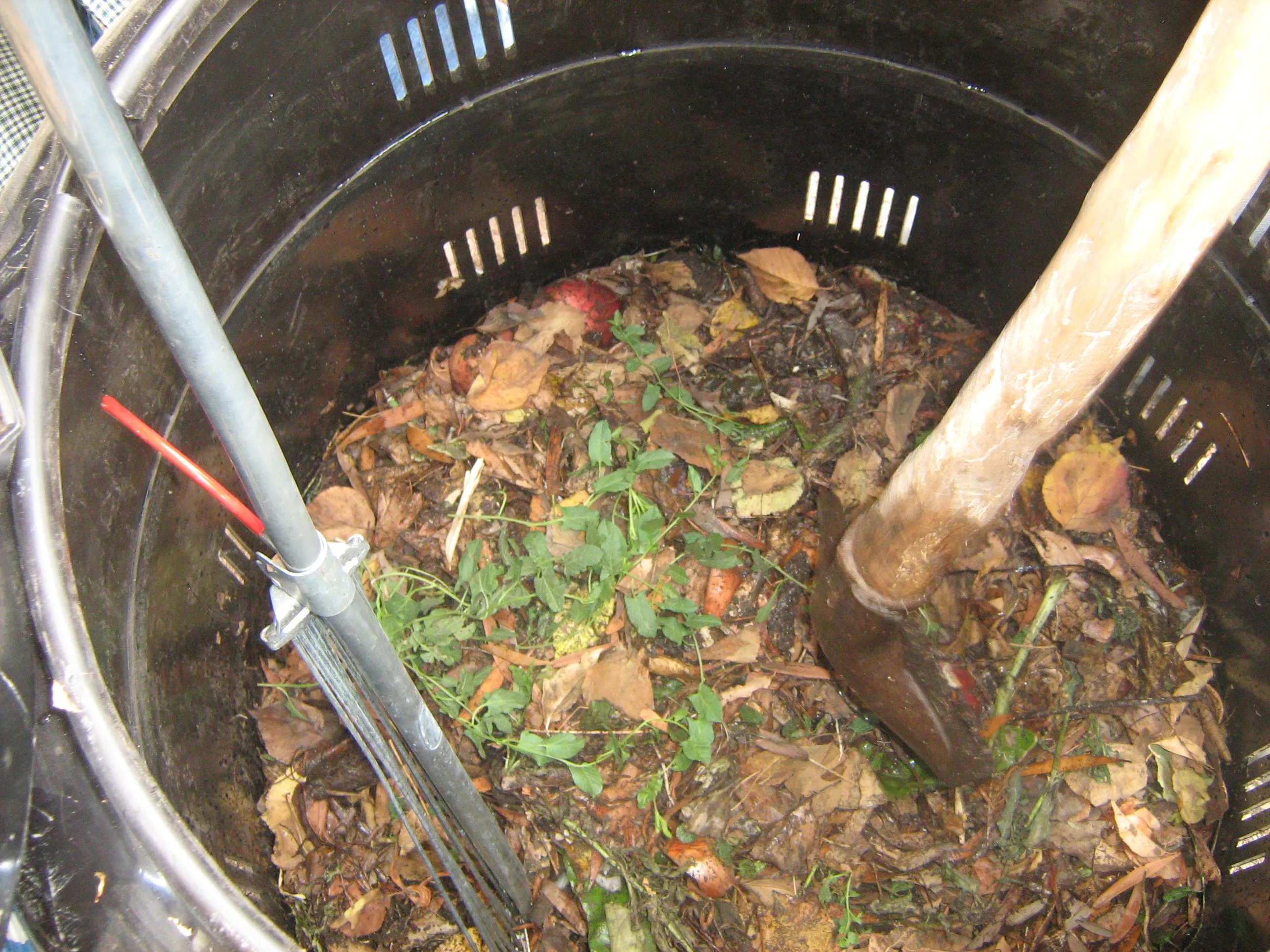 composting in the escuela barreales