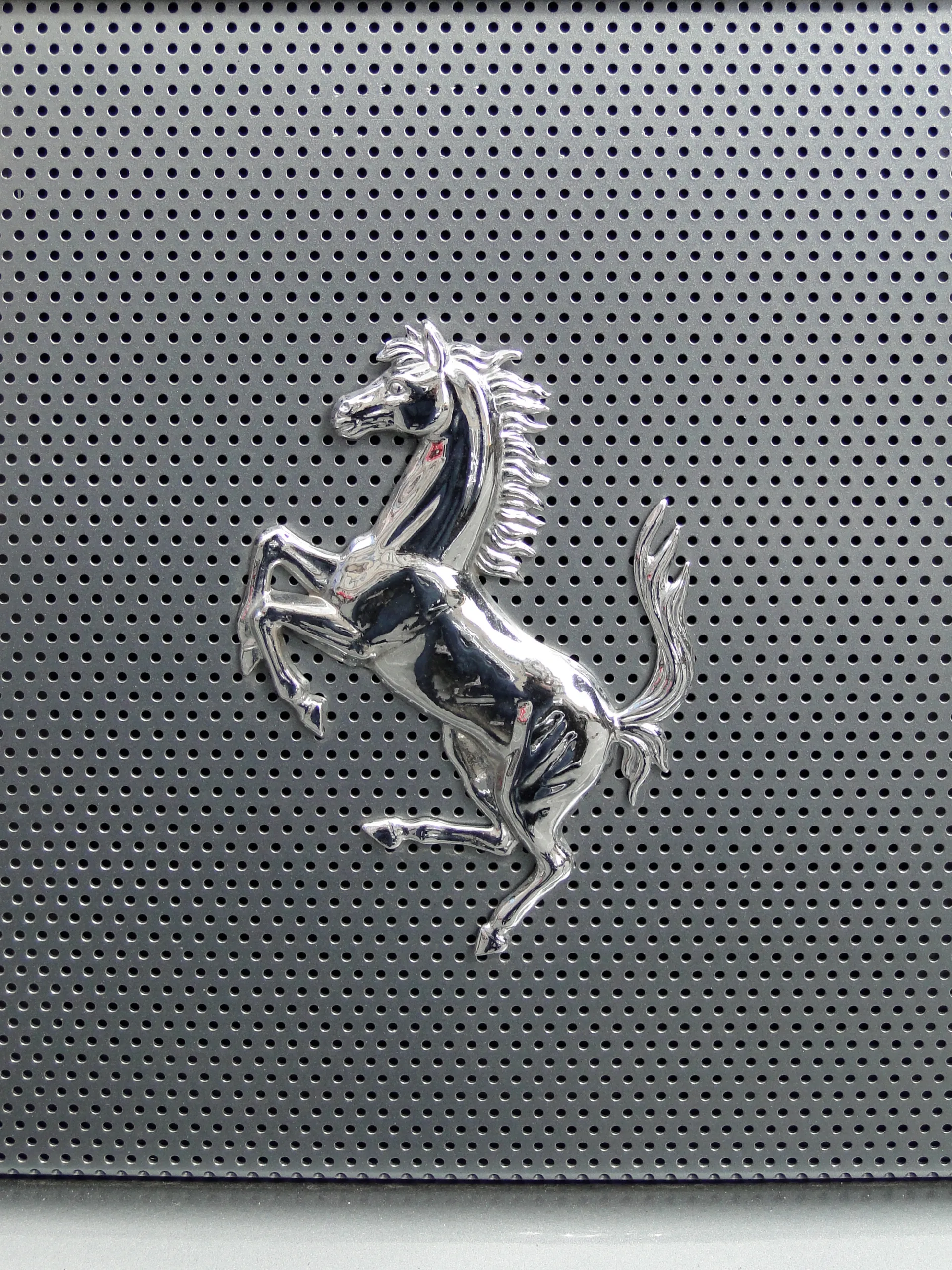 ferrari logo