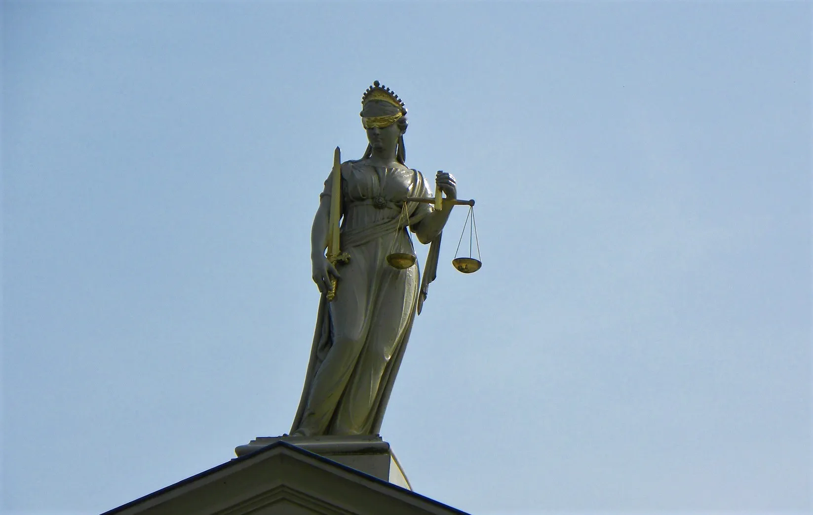 justitia 2673647 1920 2