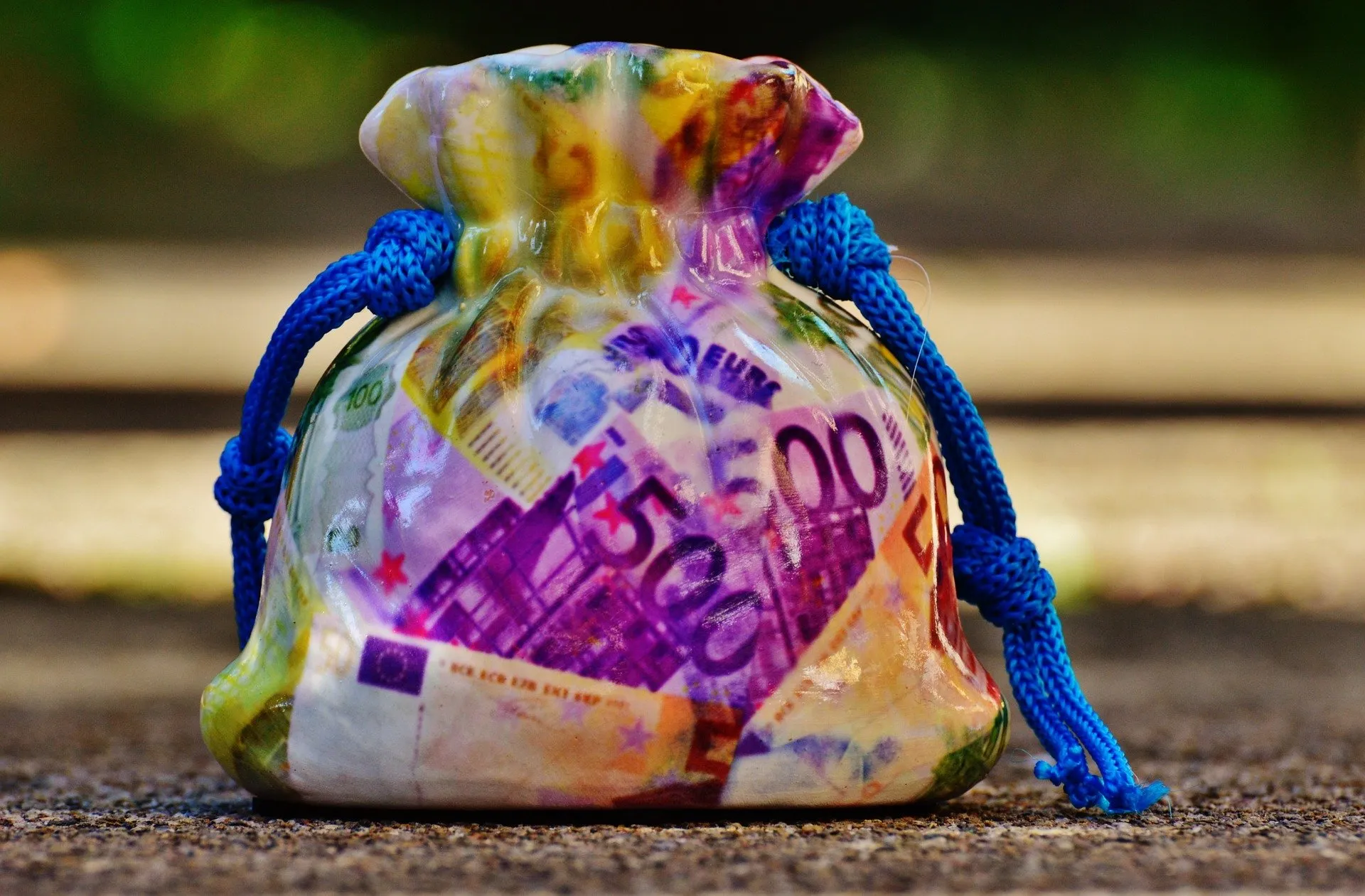 money soothes 1032648 1920