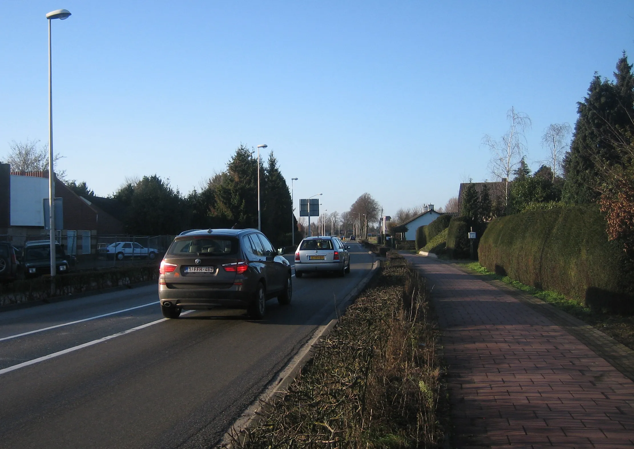 n280