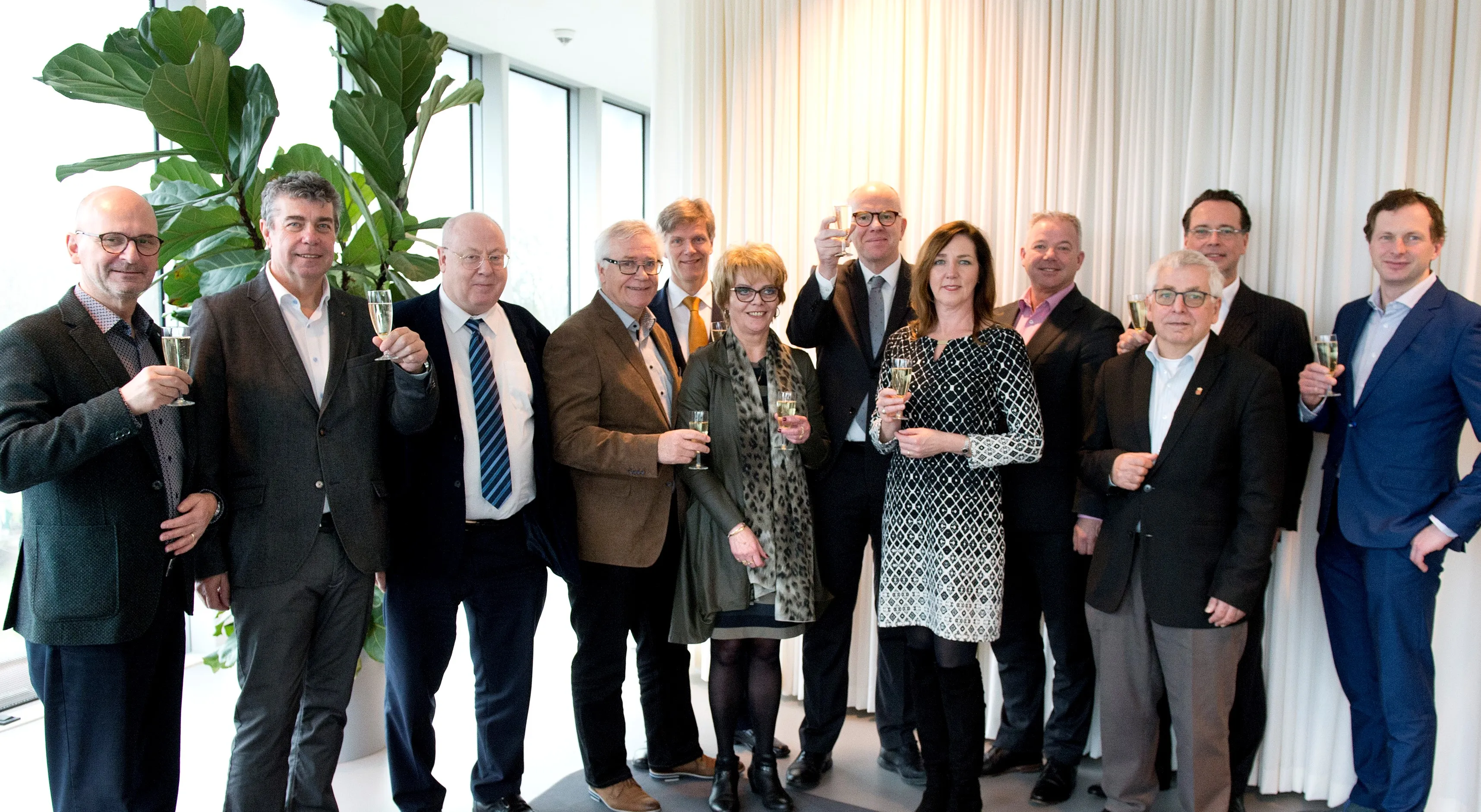 ondertekening blueports limburg