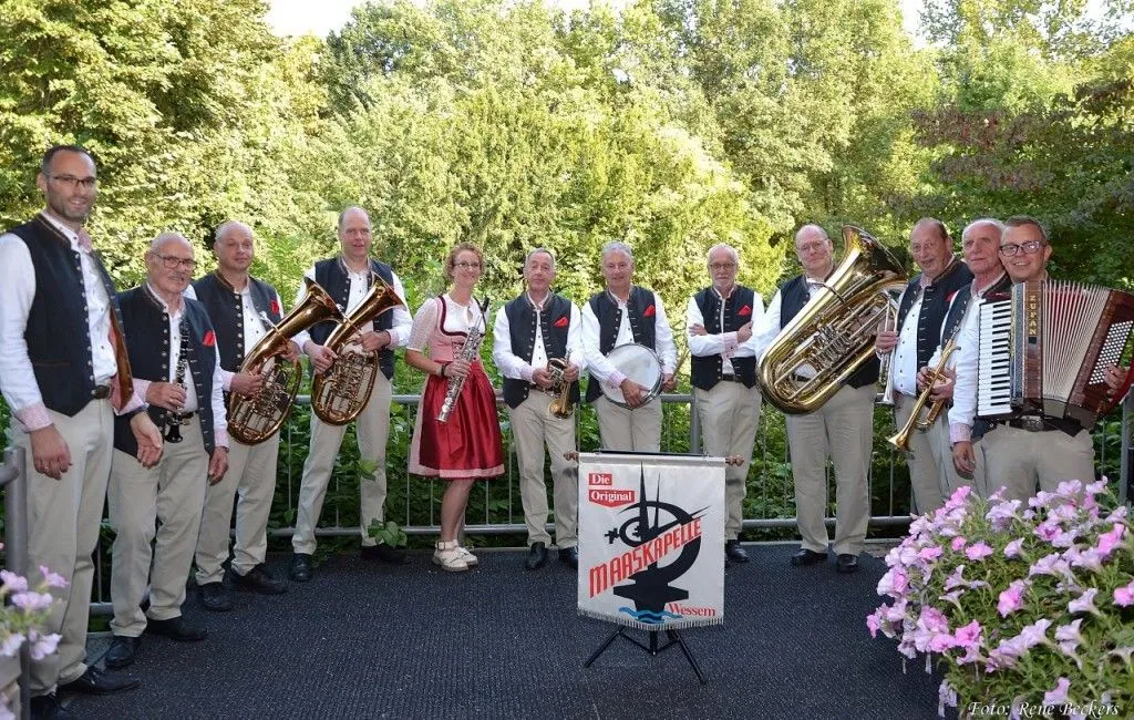 maaskapel nwe outfit 1024x650