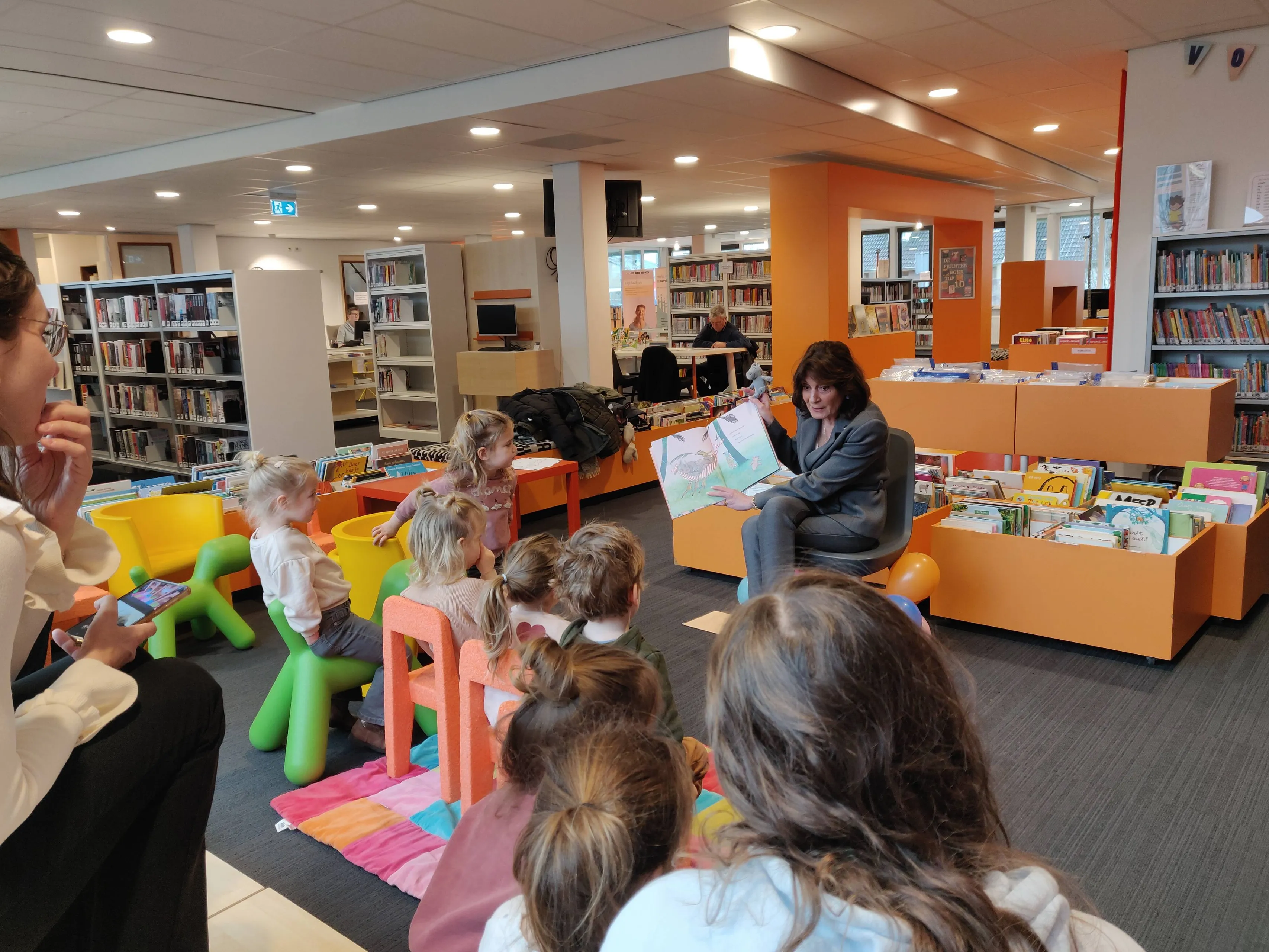 Foto 2 voorleesdagen Leudal 2025_2012344408
