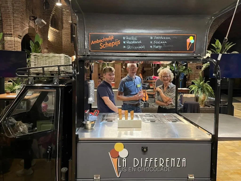 alzheimer cafe lingewaard2023ew la differenza ijs en chocolade verrast alzheimer cafe lingewaard