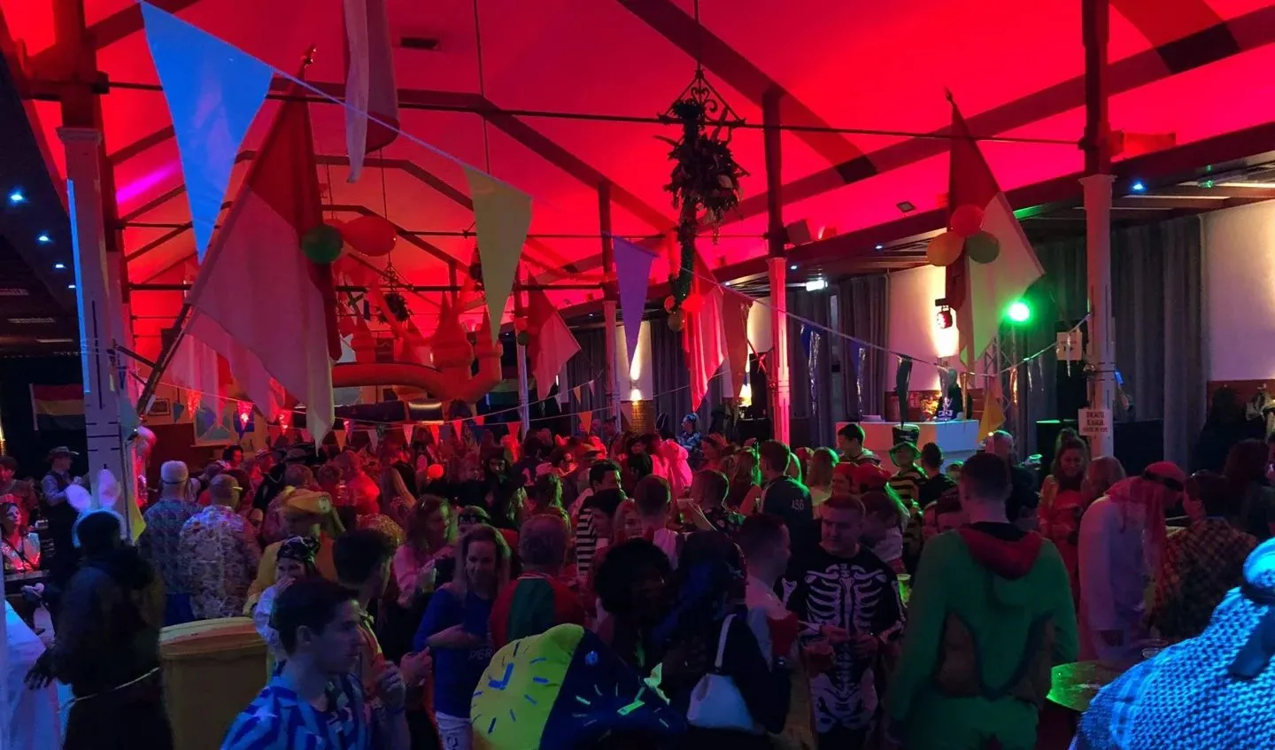 carnavaldoornenburgc3691755 152b 4987 a523 f526f0684283 thumb1440