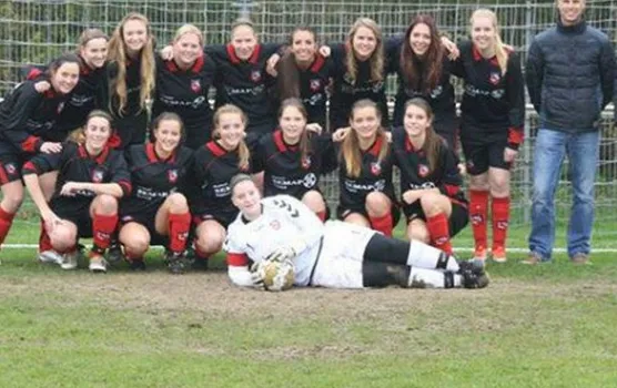 d0hgp0sfv5s3qqqpjzsnun821 1 386