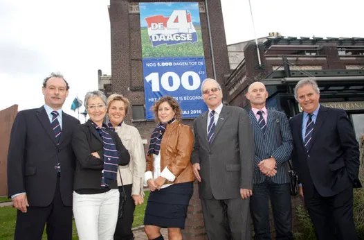 eyml03xjg6xf47zqll3uwjpax 2013 11 0510 57 32