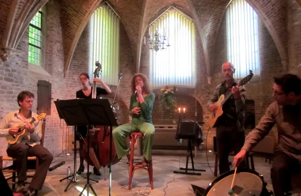 fkq20hatg4tdewu7x1u8nx75a gloed