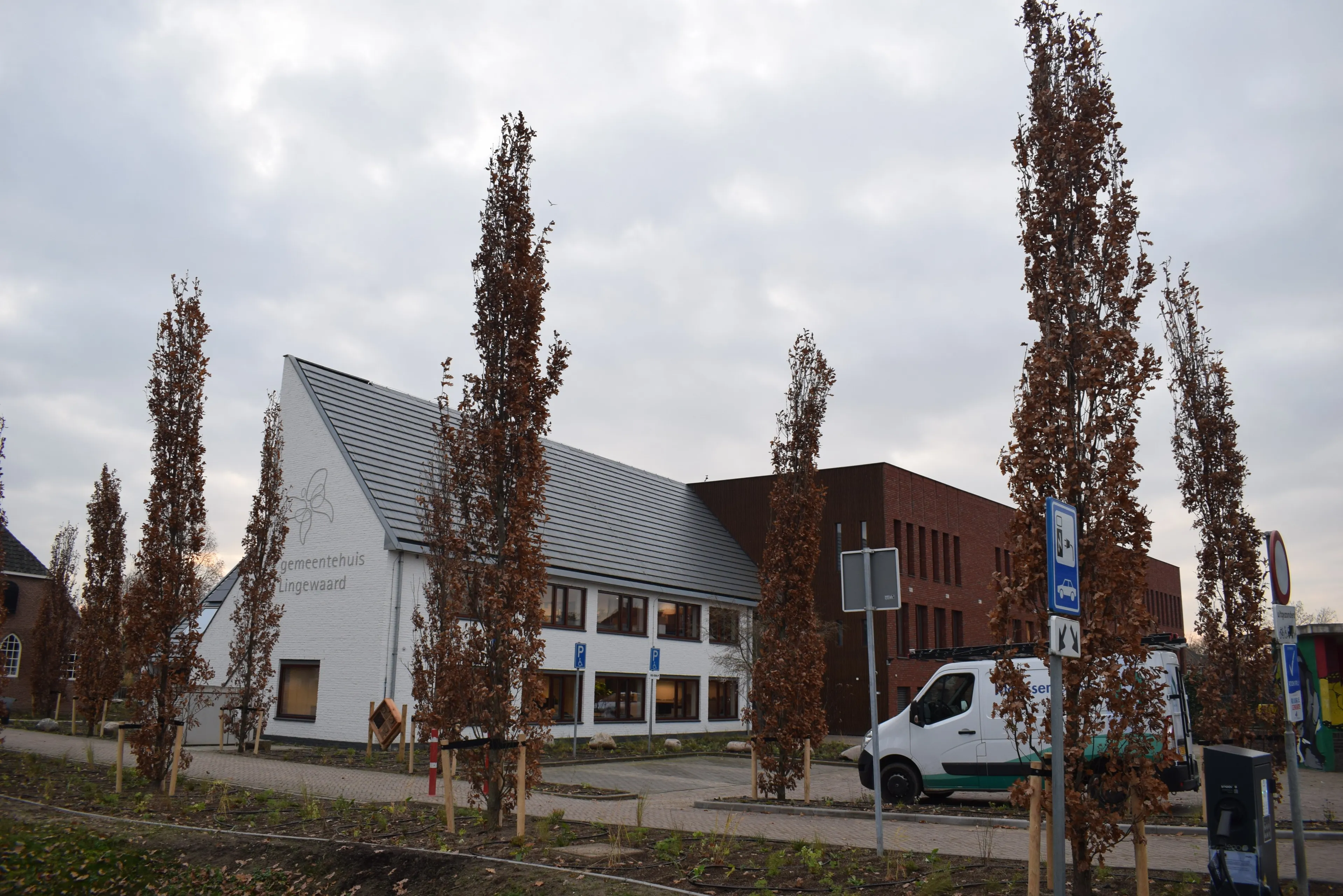 gemeentehuis lingewaard 1