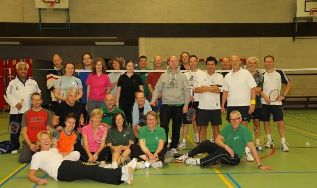 h4r4e6hfsvqjwuuqyan8ullmt badminton