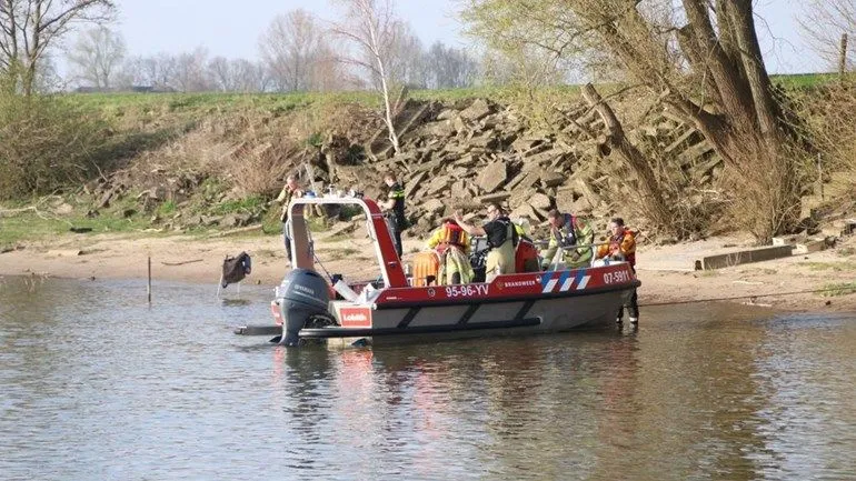 huissenlichaam gevonden in nederrijn identiteit nog niet bekend01042021