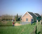 i4rsr8btyi25fr4tysqlu2osm 230671