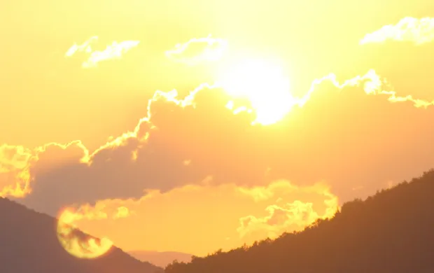 jum5wvrn2w50uy6e05e0pb1u3 zon 2