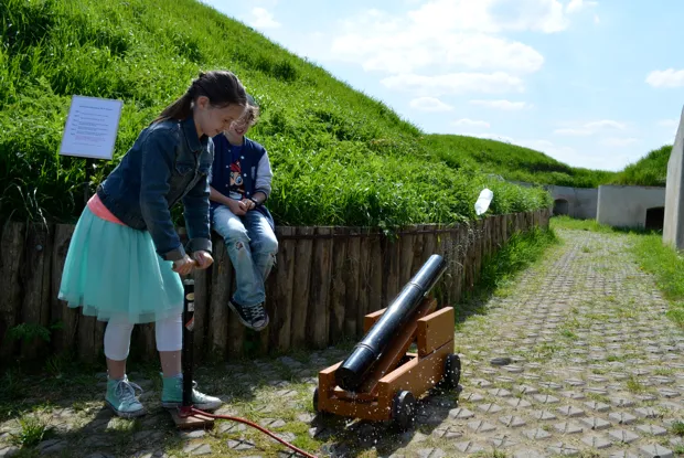 k4f02qu24dk1uvex0uaewk5r6 fort 2