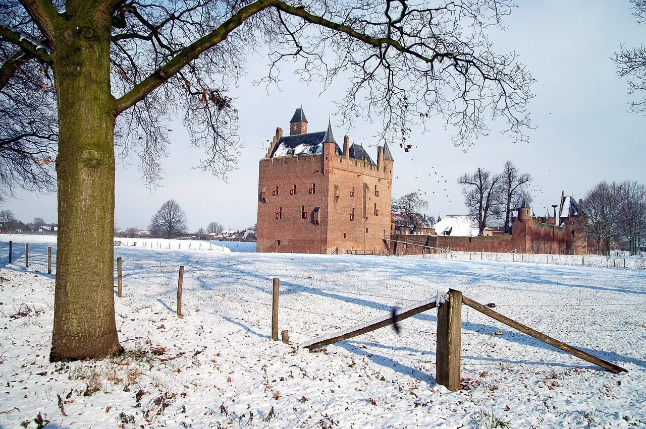 kasteel sneeuw