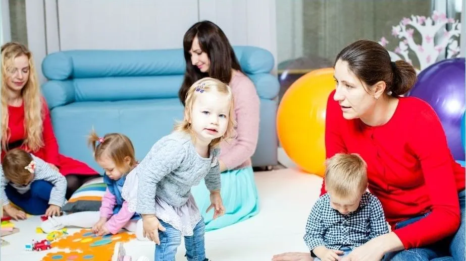 mamas cafe lingewaard stockfoto