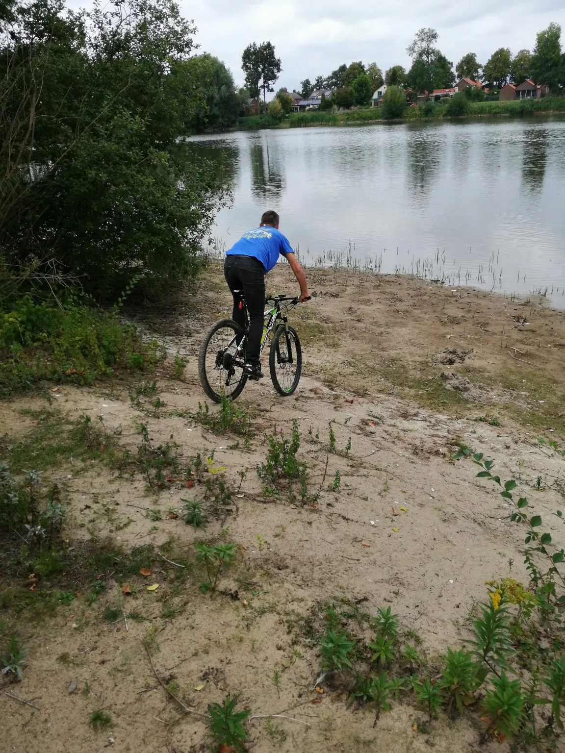 mountain bike heuvel 1152x1536