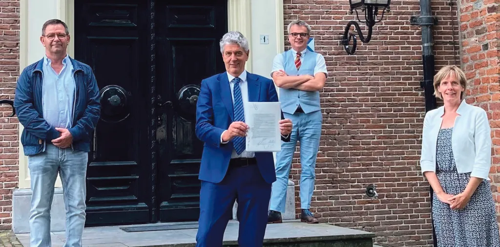 ondertekening stichting centrum management lingewaard