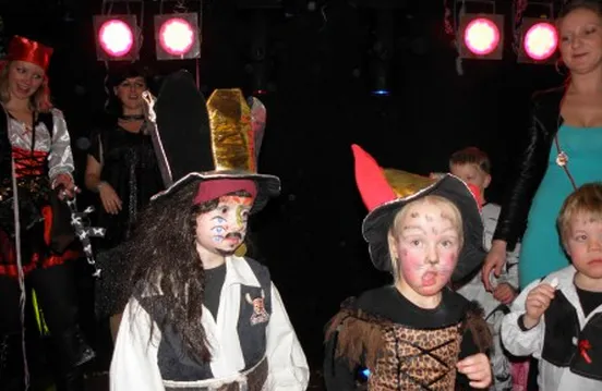 pgdglp6eqb7fhodvlcmrsz697 2014 02 2312 47 10