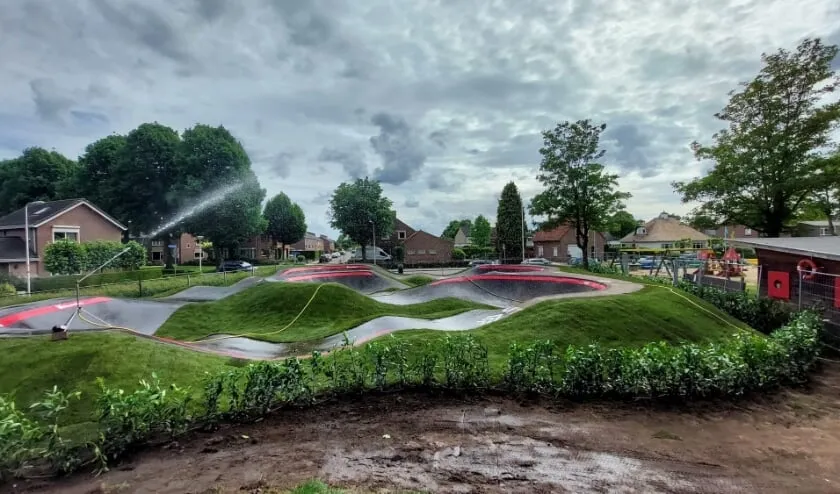 pumptrackdoornenburge9904aef ecf9 4332 932f 9c121051550e thumb840