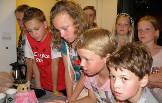 qnn4xdiiacwwq0fwq2uvr0s7k 1 325