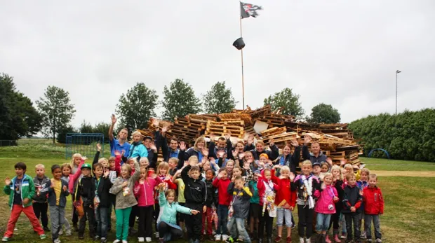 u91yzw5shifdm9cfcjenc1uto 0 29