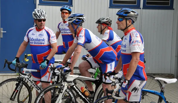 vz646jan6j129dowjd3k2sgm7 1 132