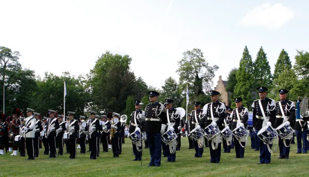 zq6nz330t0zouszy6g5914fuy 1 146