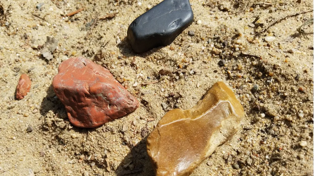 vuursteen jaspis en toetssteenjos peters