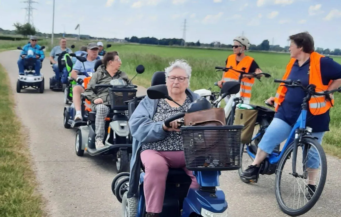 scootmobieltocht zonnebloem gendtlenie graven tap