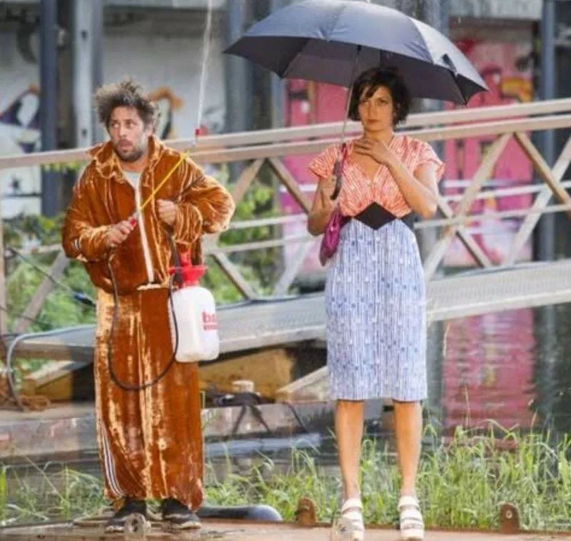 Cirque de la Liberte.0536663092081_n (JPEG-afbeelding 512 × 640 pixels)