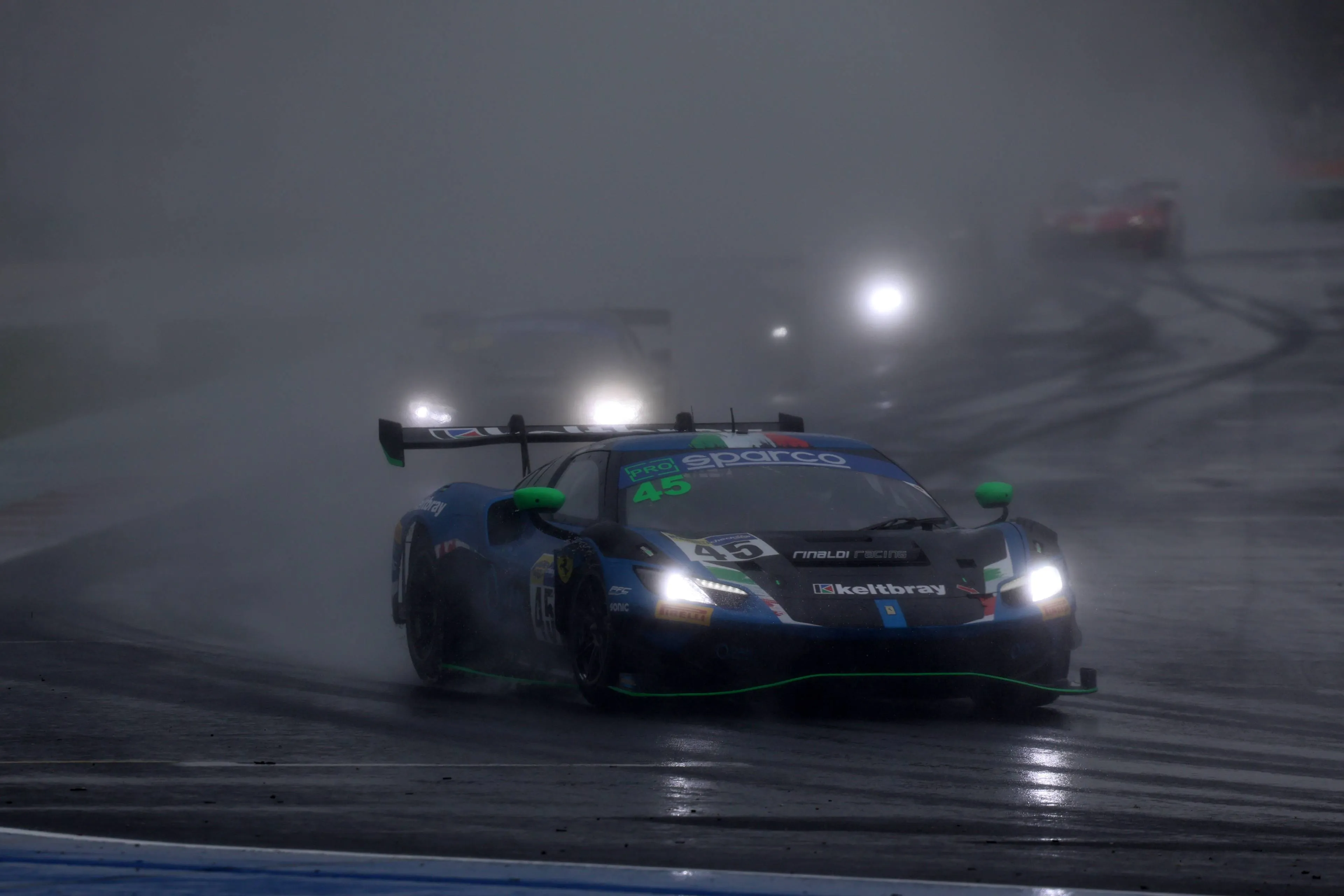GT Italia Endurance: Ferrari trionfa con Rinaldi Racing sotto la ...