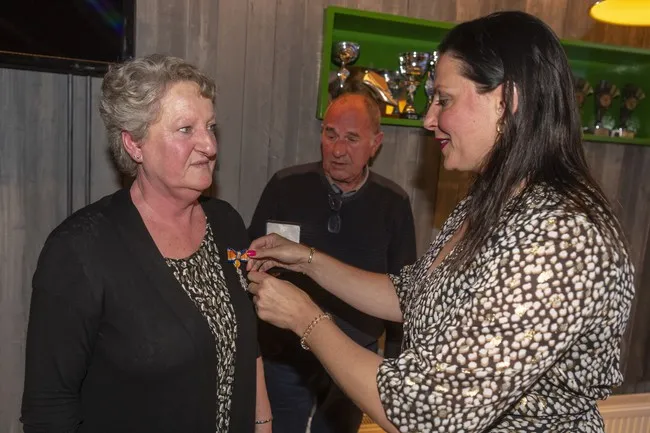 20220401 desk lintjes jb jbf0658