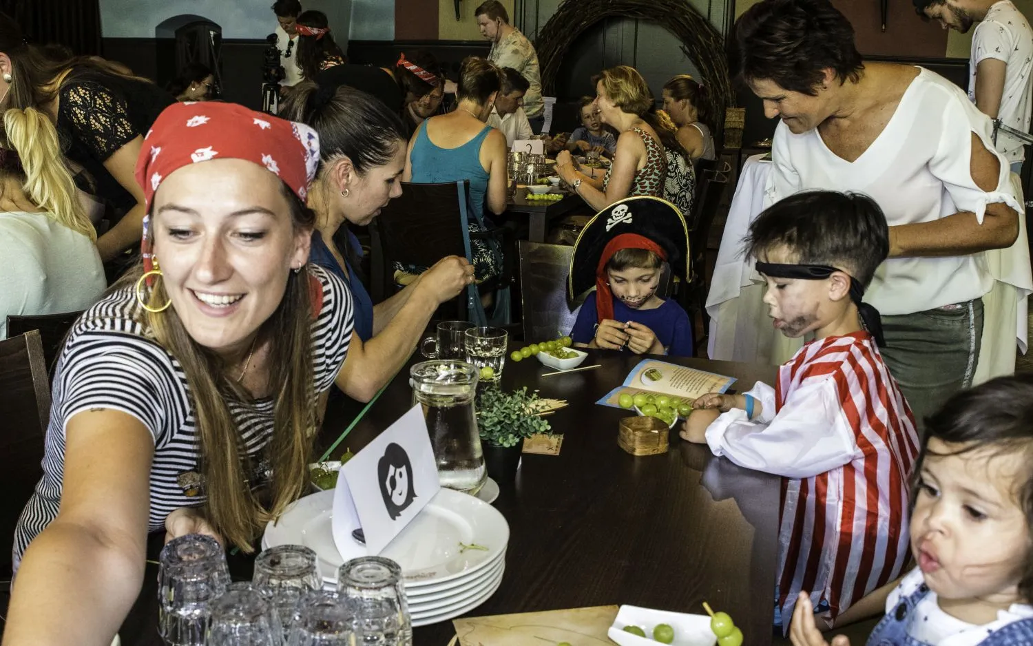 419 5c1372915ad6a295b43e8f2c77a23705