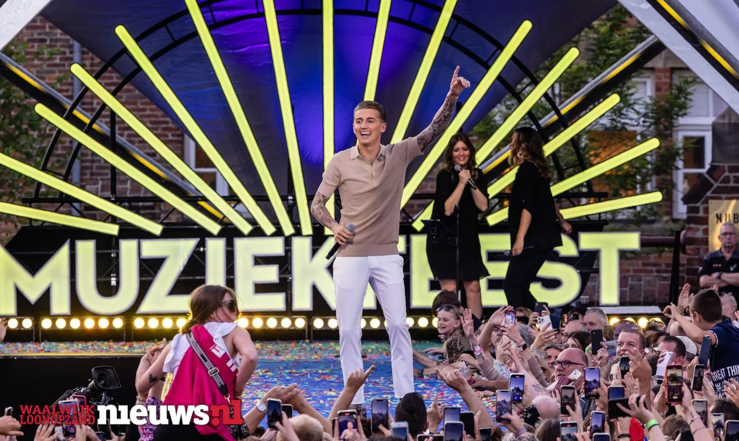 52147975261 d24526ef6c o