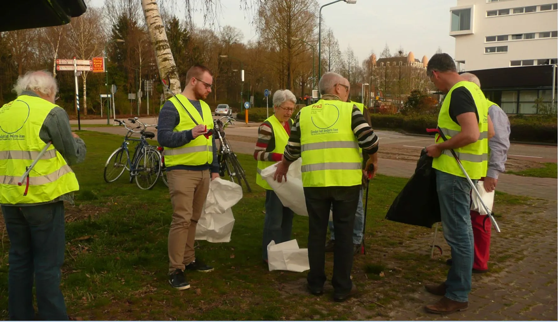 fotopersbernov2019opruimactie start 1775x1135