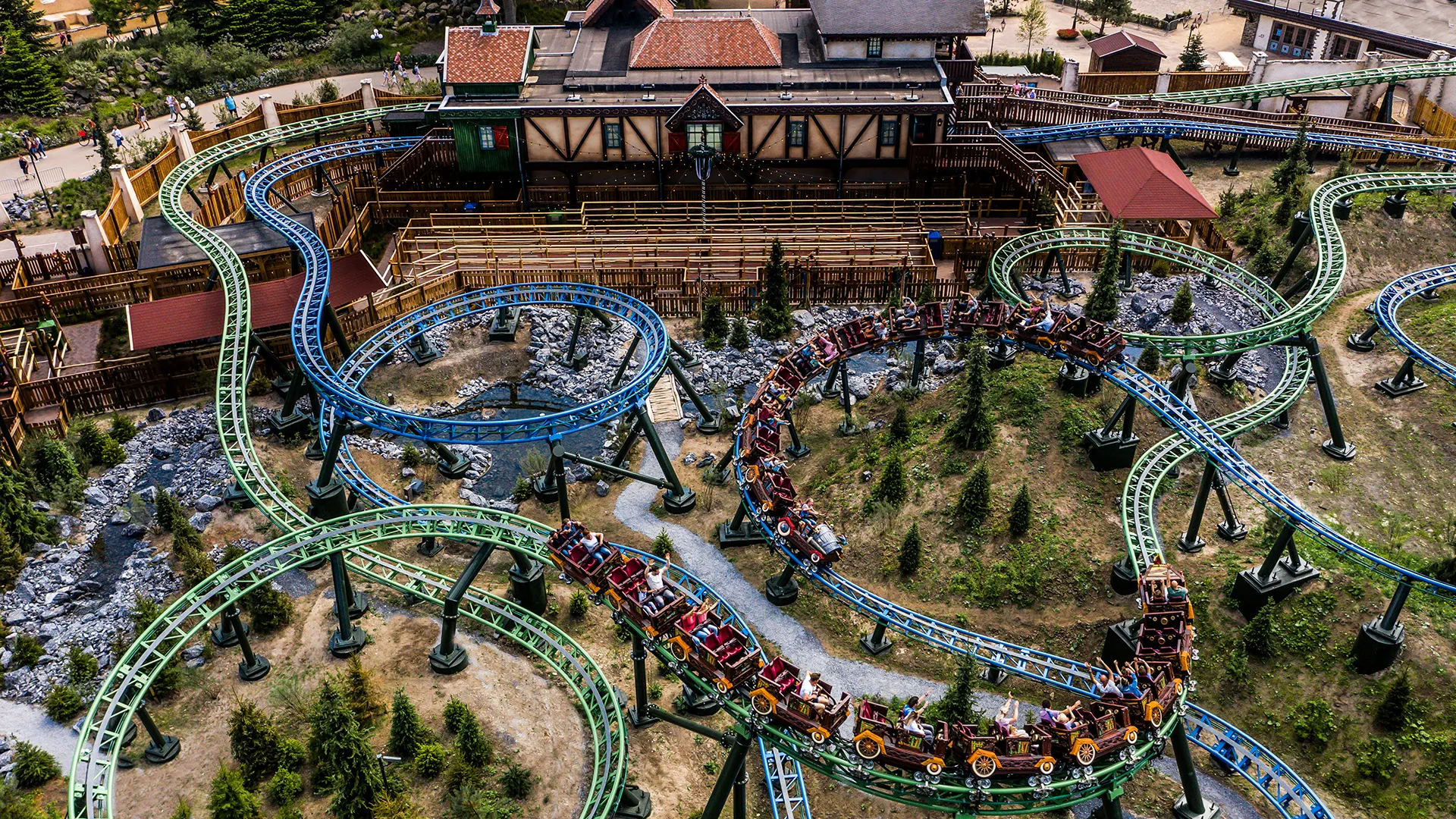 max en moritz achtbaan en treinen efteling 2020