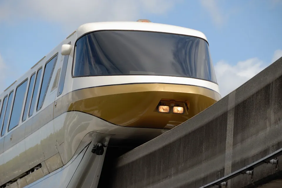 monorail 1636354 960 720