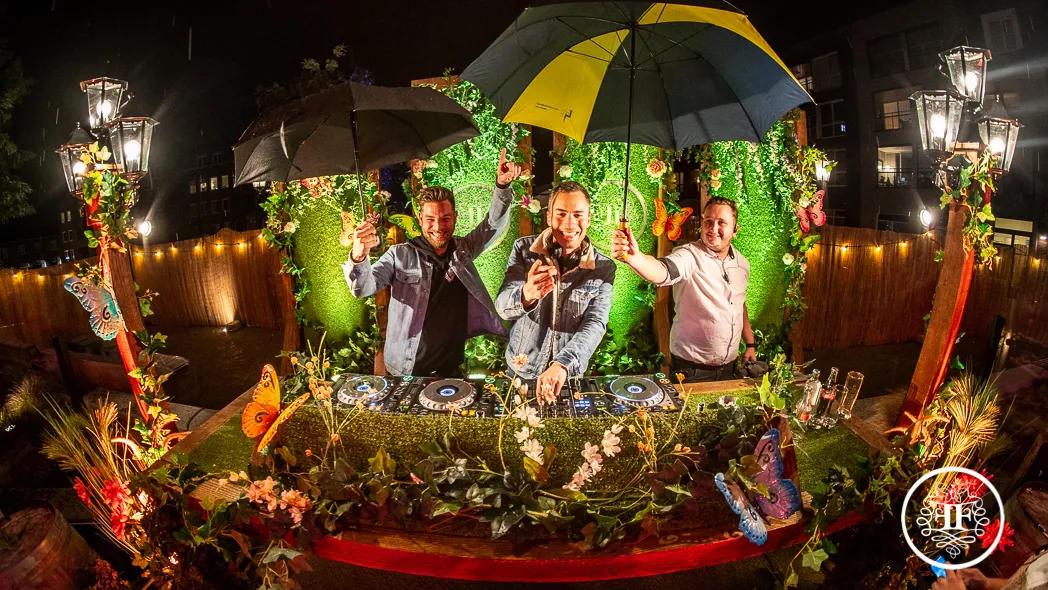 the garden of friendship 1 3