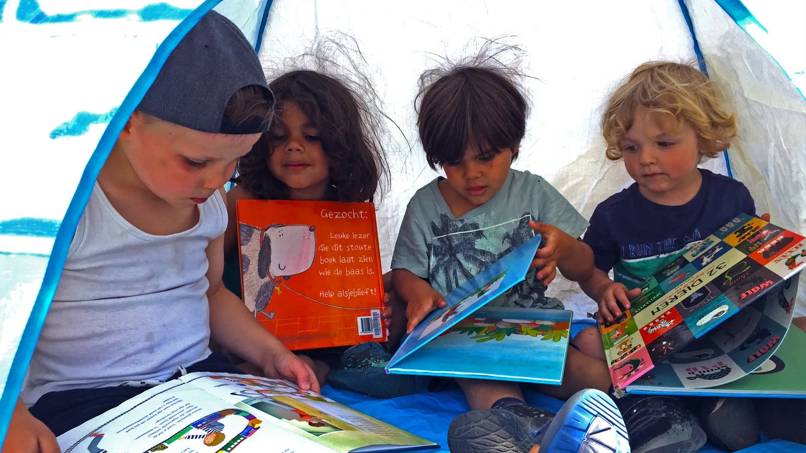 voorleeshut kinderen tent boeken lezen