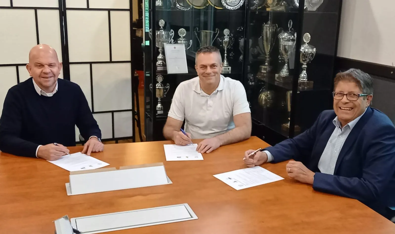 voorzitters rwb desk en neo