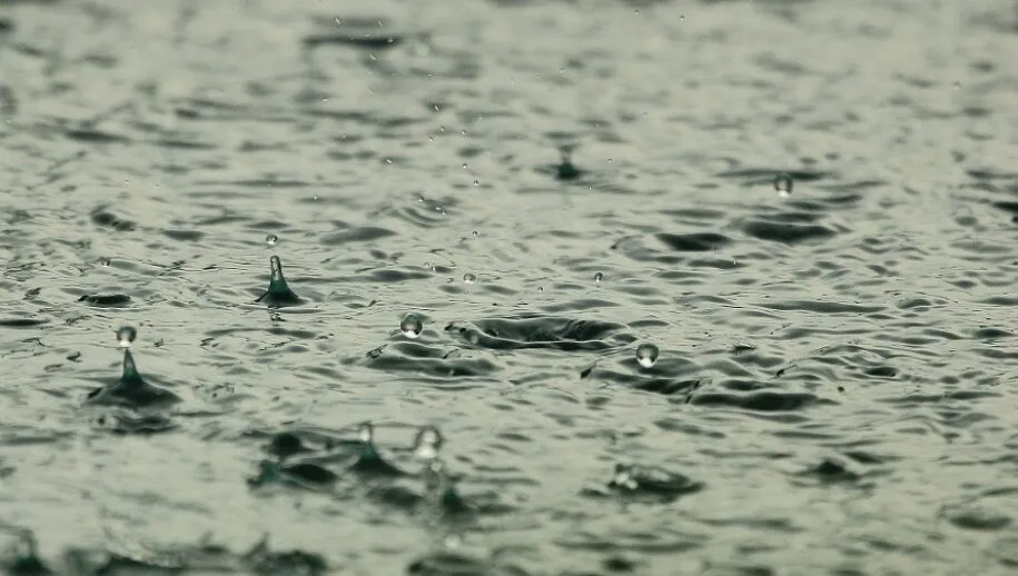 water 815271 1920 1 915x518 1